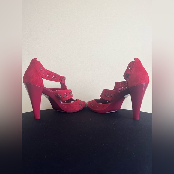 Michael Kors “Berkeley” Red Suede Front Zip Cone Heel Sandal - Picture 5 of 6